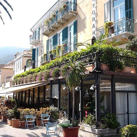 Hotel Italia นอลี ภายนอก รูปภาพ