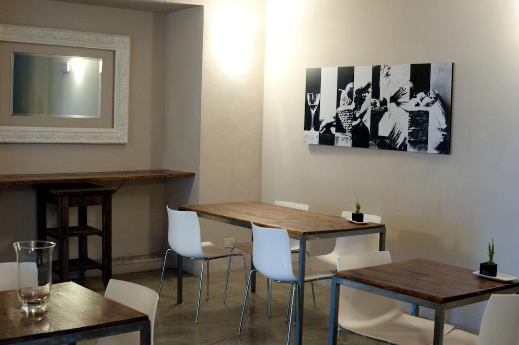 Hotel Italia นอลี ภายนอก รูปภาพ